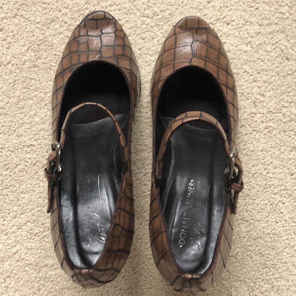 Donald J. Pliner Mary Jane Peep Toe Pumps